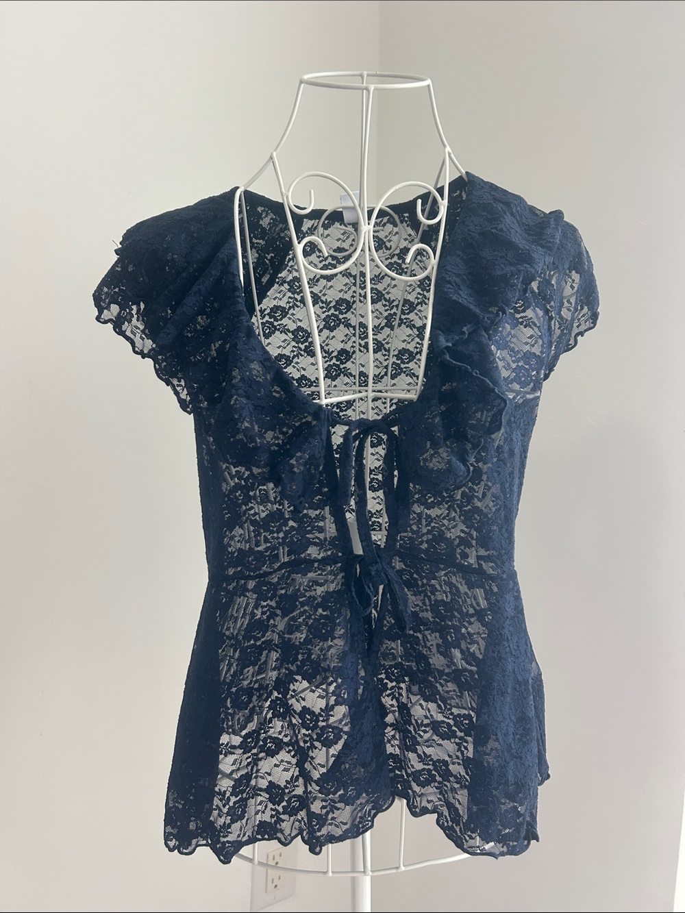 Short-Sleeve Open-Front Lace Ruffle Top